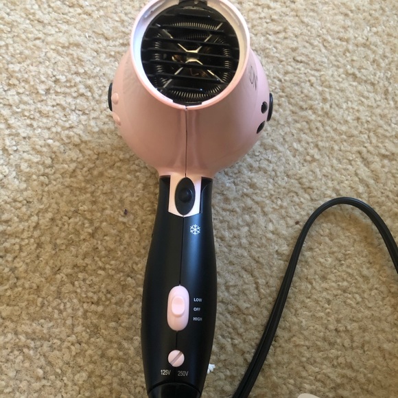 Revlon Hair Dryer Travel Size NEW Styling Tool - Picture 4 of 7